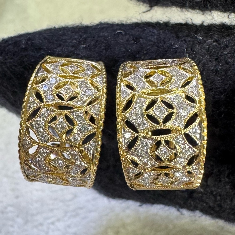 Two Toned  Real YG and White Gold  Settings -Pre owned